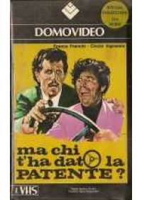 Ma chi ti ha dato la patente?