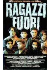 Ragazzi fuori